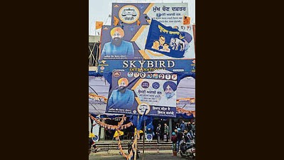 Addressing a press conference at the party headquarters in Chandigarh, Harcharan Bains, principal adviser to SAD president Sukhbir Singh Badal, shared documents pertaining to the reported misuse of the Punjab intelligence wing by a private company, ‘Movedek Politico’. (HT File Photo/ Representational image)