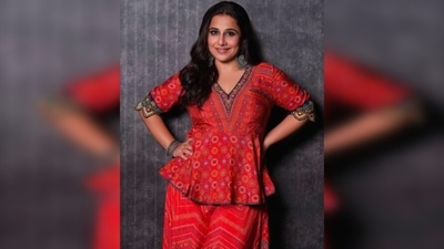 Vidya Balan gave her look the perfect earthy touch by pairing it with big oxidised earrings. (Instagram/@vidyabalan) Vidya Balan gave her look the perfect earthy touch by pairing it with big oxidised earrings. (Instagram/@vidyabalan)