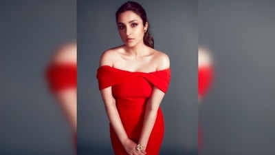 Styled by Tanya Ghavri, Parineeti Chopra's hair and makeup for this look were done by Radhika Yadav and Maniasha respectively. (Instagram/@parineetichopra) Styled by Tanya Ghavri, Parineeti Chopra's hair and makeup for this look were done by Radhika Yadav and Maniasha respectively. (Instagram/@parineetichopra)