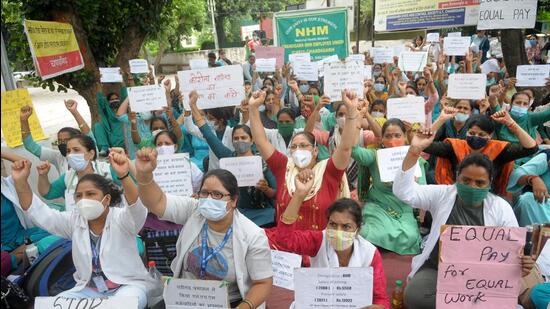 In October 2021, 178 NHM employees in Chandigarh were terminated after they went on strike without prior intimation to press for salaries at DC rates. (HT File Photo)