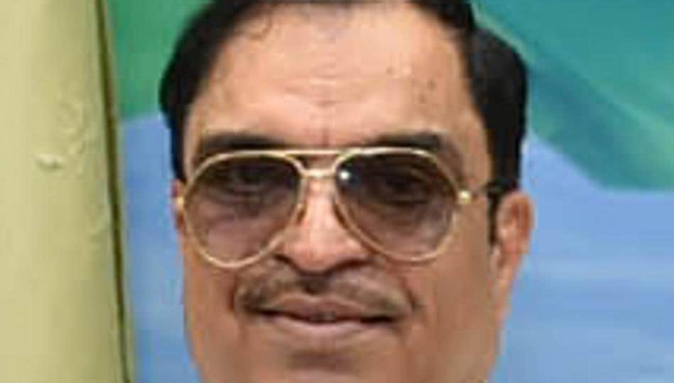 CM Ibrahim resigns from Cong to join JDS (HT) CM Ibrahim resigns from Cong to join JDS (HT)