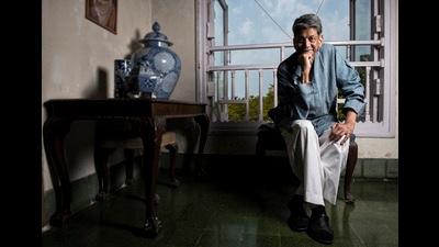 Kiran Nagarkar at his Mumbai home on 12 March 2016. (Aalok Soni/Hindustan Times) Kiran Nagarkar at his Mumbai home on 12 March 2016. (Aalok Soni/Hindustan Times)