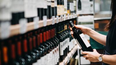 To promote wine industry and help farmers in Maharashtra, permission is given for selling only wine. But in MP, all types of liquor will be sold in supermarkets (Getty Images) To promote wine industry and help farmers in Maharashtra, permission is given for selling only wine. But in MP, all types of liquor will be sold in supermarkets (Getty Images)