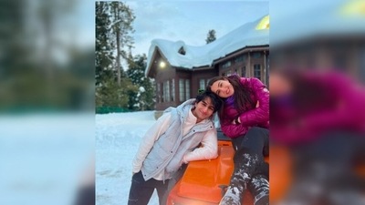 Sara Ali Khan and her brother Ibrahim Ali Khan share a great bond and her social media handles say it all. Sharing the picturesque images from their Kashmir stay, Sara Ali Khan captioned her post, "Home is where the brother is." (Instagram/@saraalikhan95) Sara Ali Khan and her brother Ibrahim Ali Khan share a great bond and her social media handles say it all. Sharing the picturesque images from their Kashmir stay, Sara Ali Khan captioned her post, "Home is where the brother is." (Instagram/@saraalikhan95)
