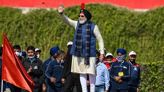 During the Republic Day parade, PM Modi was seen wearing the traditional cap of Uttarakhand and a stole from Manipur.(AFP)