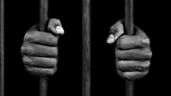 According to the case files, the minor girl was home with her four-year-old brother, while their parents were away at work, when the accused sexually assaulted her (Getty Images/Vetta)