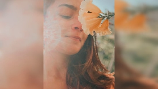 Earlier, Alia Bhatt shared a series of aesthetic selfies of herself which she clicked in her garden.(Instagram/@aliaabhatt)
