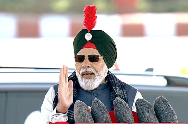 Prime Minister Narendra Modi on Friday attended the National Cadet Corps (NCC) rally at Cariappa Ground, New Delhi wearing a Sikh cadet turban. Prime Minister Narendra Modi on Friday attended the National Cadet Corps (NCC) rally at Cariappa Ground, New Delhi wearing a Sikh cadet turban.