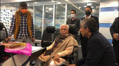 After the surprise visit at the Municipal Corporation of Gurugram (MCG) office in Sector 39, Haryana chief minister Manohar Lal Khattar reached the Gurugram Metropolitan Development Authority (GMDA) office in Sector 44 on Saturday. (Sourced) After the surprise visit at the Municipal Corporation of Gurugram (MCG) office in Sector 39, Haryana chief minister Manohar Lal Khattar reached the Gurugram Metropolitan Development Authority (GMDA) office in Sector 44 on Saturday. (Sourced)