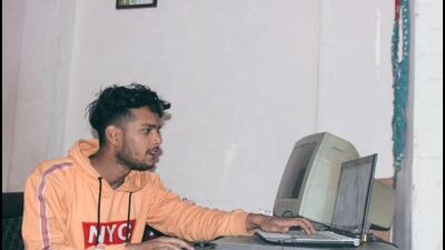 A cyber smart digital campaigner at work during the poll season in Uttar Pradesh. (SOURCED IMAGE) A cyber smart digital campaigner at work during the poll season in Uttar Pradesh. (SOURCED IMAGE)