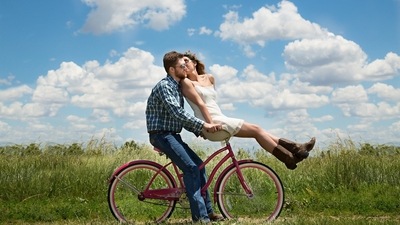 Want a healthy, long-lasting relationship with your partner? Experts share tips&nbsp; (Pixabay)