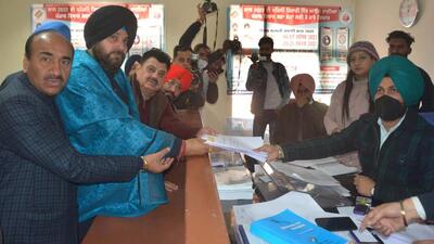 Punjab Pradesh Congress Committee president Navjot Singh Sidhu filing his nomination papers for the Punjab polls in Amritsar. (Sameer Sehgal/HT) Punjab Pradesh Congress Committee president Navjot Singh Sidhu filing his nomination papers for the Punjab polls in Amritsar. (Sameer Sehgal/HT)