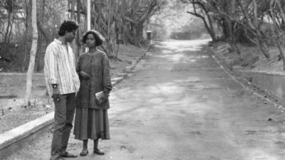 Irrfan and Sutapa &nbsp;at FTII in a throwback pic that she shared.