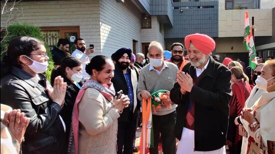 Anandpur Sahib MP Manish Tewari said Balbir Sidhu had been serving the people of Mohali for a long time. (HT Photo)