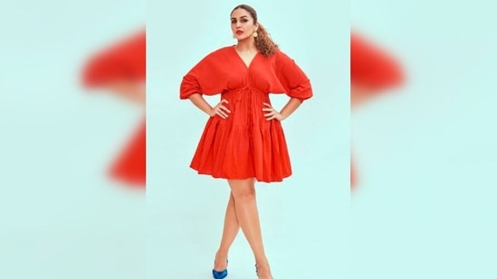 Huma Qureshi wrote a short humorous poem in the caption which read, "Dresses are Red, Shoes are Blue, And la la la to you …."(Instagram/@iamhumaq)