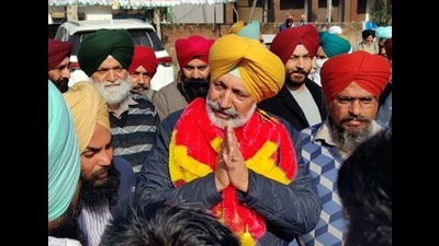 Congress candidate Balbir Singh Sidhu campaigning in Mohali ahead of the Punjab assembly elections. (HT Photo) Congress candidate Balbir Singh Sidhu campaigning in Mohali ahead of the Punjab assembly elections. (HT Photo)