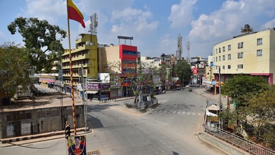 Weekend curfew, night lockdown have little impact in containing the spread of Omicron, a recent study has found.&nbsp; (PTI)