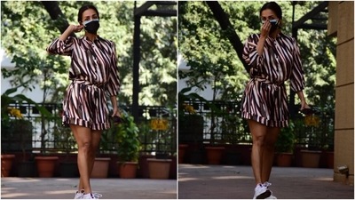 Meanwhile, professionally, the star was recently seen as a judge on India's Best Dancer 2 with Terence Lewis and Geeta Kapoor. On the personal front, she is dating Arjun Kapoor. Arjun and Malaika made their relationship official in 2019. (HT Photo/Varinder Chawla) Meanwhile, professionally, the star was recently seen as a judge on India's Best Dancer 2 with Terence Lewis and Geeta Kapoor. On the personal front, she is dating Arjun Kapoor. Arjun and Malaika made their relationship official in 2019. (HT Photo/Varinder Chawla)