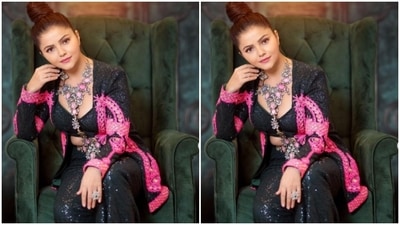 Styled by fashion stylist Ashna Makhijani Shah, Rubina wore her tresses into a clean top-knot as she posed for the pictures. (Instagram/@rubinadilaik)