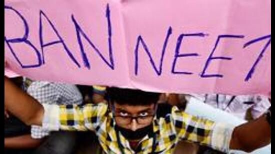 Only a day ago, the ruling DMK’s party organ, Murasoli, published a column criticising Ravi saying that ‘this is Tamil Nadu and not Nagaland’ for his views on the state’s two-language policy and NEET. (HT Archives) Only a day ago, the ruling DMK’s party organ, Murasoli, published a column criticising Ravi saying that ‘this is Tamil Nadu and not Nagaland’ for his views on the state’s two-language policy and NEET. (HT Archives)