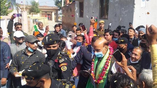 Defence minister Rajnath Singh in Kasganj on Sunday. (HT PHOTO)
