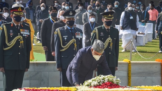 President Ram Nath Kovind pays tribute to Mahatma Gandhi at Rajghat on the occasion of Martyrs' Day, observed to mark the death anniversary of the father of the nation, in New Delhi. (PTI)