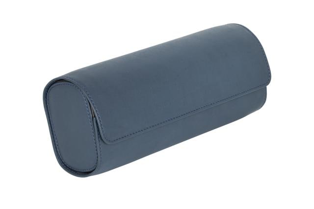 The sleek three-watch cylindrical leather watch case from THE LEATHER STORY is both compact and functional The sleek three-watch cylindrical leather watch case from THE LEATHER STORY is both compact and functional