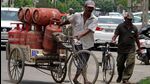The scheme reached 80 million households in 2019, but five years after its launch, it seems to be flailing. An estimated 20% of the 80 million households no longer use cooking gas despite having a gas stove and canister. (HT photo) The scheme reached 80 million households in 2019, but five years after its launch, it seems to be flailing. An estimated 20% of the 80 million households no longer use cooking gas despite having a gas stove and canister. (HT photo)