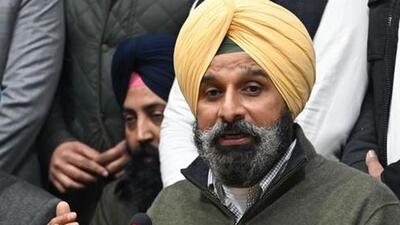 Shiromani Akali Dal leader and former Punjab minister Bikram Singh Majithia got a reprieve from the Supreme Court on Monday in the drugs case registered against him in Mohali on December 20 last year. (HT file photo) Shiromani Akali Dal leader and former Punjab minister Bikram Singh Majithia got a reprieve from the Supreme Court on Monday in the drugs case registered against him in Mohali on December 20 last year. (HT file photo)