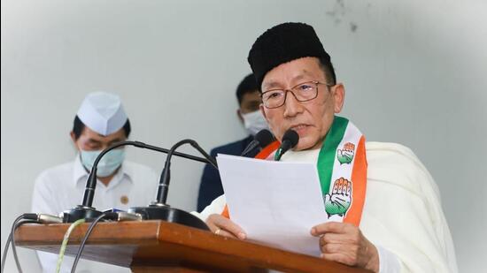 Sitting BJP MLA Pukhrem Sarat Singh joined the Congress on Monday after he was denied a ticket to contest the upcoming Manipur assembly election. (HT PHOTO.)