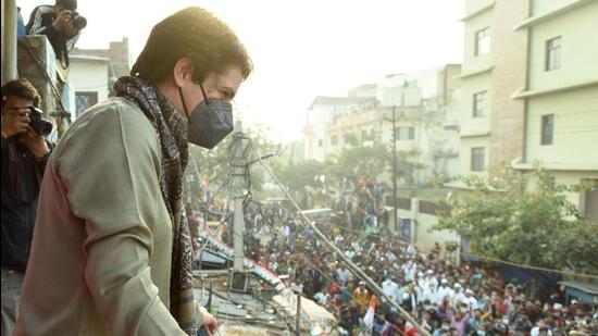 Priyanka Gandhi Vadra Campaigns For Congress Candidate In Noida ...