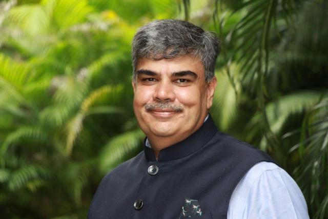 Dishan Kamdar (HT) Dishan Kamdar (HT)