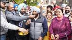 AAP’s Mohali candidate Kulwant Singh during his campaign in the city on Tuesday. (HT Photo)