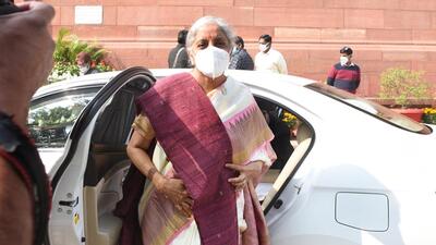 Union finance Minister Nirmala Sitharaman announced regular counselling for mental health, while presenting the Union budget 2022 in Parliament on Tuesday. (HT photo/Arvind Yadav) Union finance Minister Nirmala Sitharaman announced regular counselling for mental health, while presenting the Union budget 2022 in Parliament on Tuesday. (HT photo/Arvind Yadav)