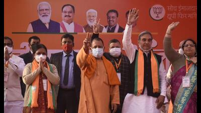 •Uttar Pradesh chief minister Yogi Adityanath at Prabhavi Matdata Samvad, in Modi Nagar, Ghaziabad, on Tuesday. (Sakib Ali/HT Photo) •Uttar Pradesh chief minister Yogi Adityanath at Prabhavi Matdata Samvad, in Modi Nagar, Ghaziabad, on Tuesday. (Sakib Ali/HT Photo)