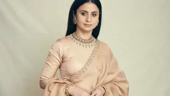 Rasika Dugal gives ethnic wear a sexy spin and takes glam quotient a notch higher for millennial bridesmaids with her wedding fashion inspiration as glamorous pictures of her in sexy radiant lehenga flood the Internet. (Instagram/rasikadugal)