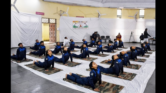 Children of 'Krida Bharti' perform 'Surya Namaskar' on the 125th birth anniversary of Netaji Subhas Chandra Bose, at Atal Navodaya Vidhyalaya, in New Delhi (ANI)