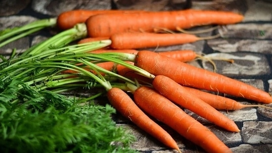 8 amazing benefits of adding carrots to your daily diet | Kev noj qab haus huv -  Hindustan Times