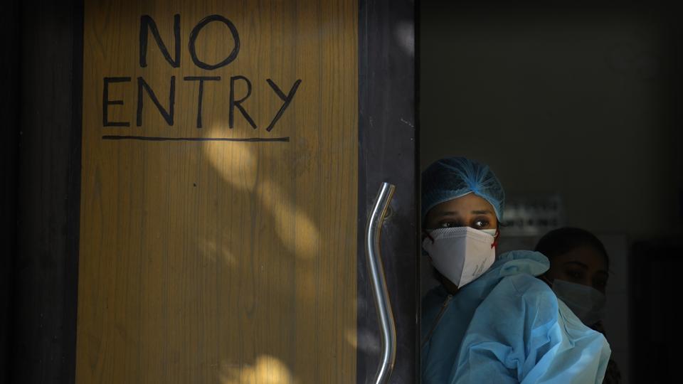 Delhi added 2,668 new Covid-19 cases on Thursday -- the lowest since December 31 last year when the Capital recorded 1,796 cases. (AP Photo) Delhi added 2,668 new Covid-19 cases on Thursday -- the lowest since December 31 last year when the Capital recorded 1,796 cases. (AP Photo)