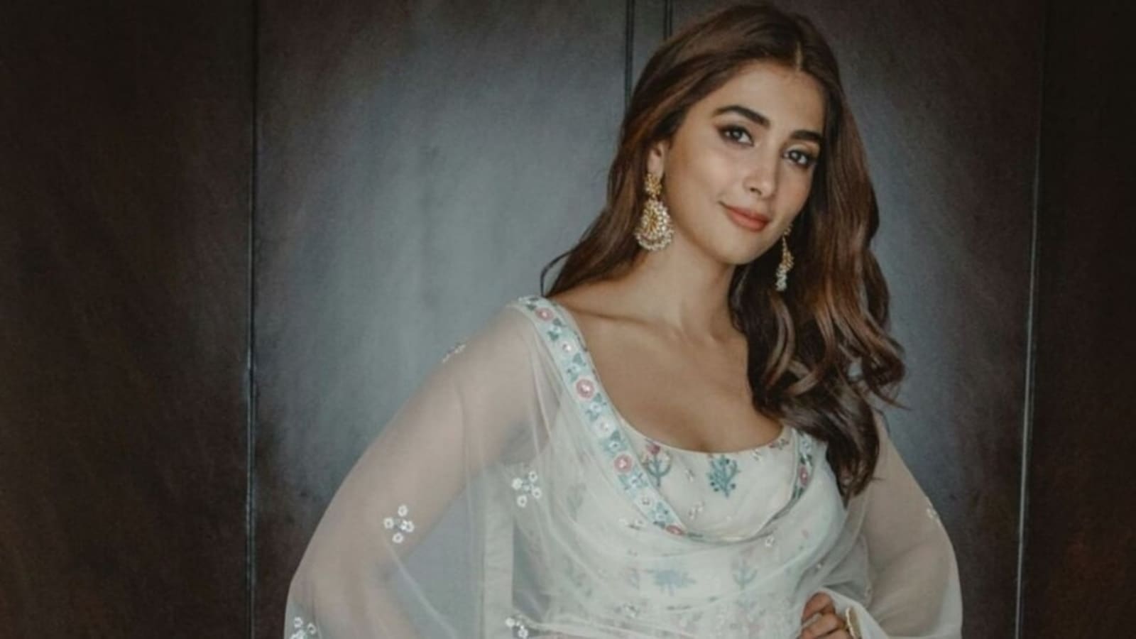 Why Pooja Hegde's dreamy floral anarkali is perfect for your ...