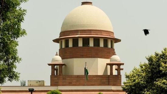 The SC bench was hearing a plea filed by promoters of the Gujarat-based pharma company who fled to Nigeria in 2018 after CBI booked them in a multi-core bank fraud case.(Amal KS/HT Photo)