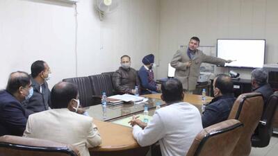 Ludhiana DC Varinder Kumar said no stone should be left unturned for smooth conduct of Punjab assembly elections in district. (Gurpreet Singh/HT)