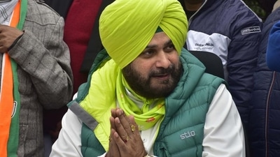 Punjab Congress president and candidate from East Amritsar constituency Navjot Singh Sidhu was involved in a road rage case (HT File Photo/Sameer Sehgal) Punjab Congress president and candidate from East Amritsar constituency Navjot Singh Sidhu was involved in a road rage case (HT File Photo/Sameer Sehgal)