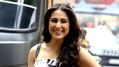 Sara Ali Khan gives weight loss tip to a fan.