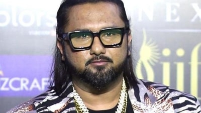 A Nagpur court has directed Yo Yo Honey Singh to submit his voice sample in connection with a 2015 case against him. A Nagpur court has directed Yo Yo Honey Singh to submit his voice sample in connection with a 2015 case against him.
