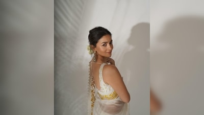 Alia Bhatt's co-star Ajay Devgn and director Sanjay Leela Bhansali were also present at the event. (Instagram/@aliaabhatt) Alia Bhatt's co-star Ajay Devgn and director Sanjay Leela Bhansali were also present at the event. (Instagram/@aliaabhatt)
