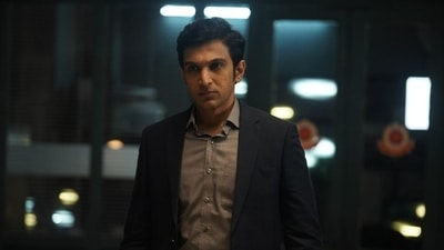 The Great Indian Murder review: Pratik Gandhi plays a CBI officer in the series. The Great Indian Murder review: Pratik Gandhi plays a CBI officer in the series.