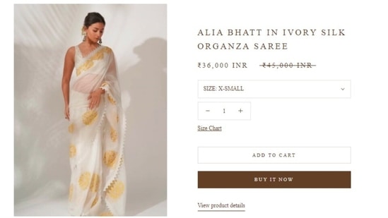 Alia Bhatt picked this gorgeous saree from the Indian traditional clothing brand Devnaagri.(Devnaagri)