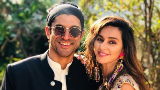 Farhan Akhtar and Shibani Dandekar will get married later this month.