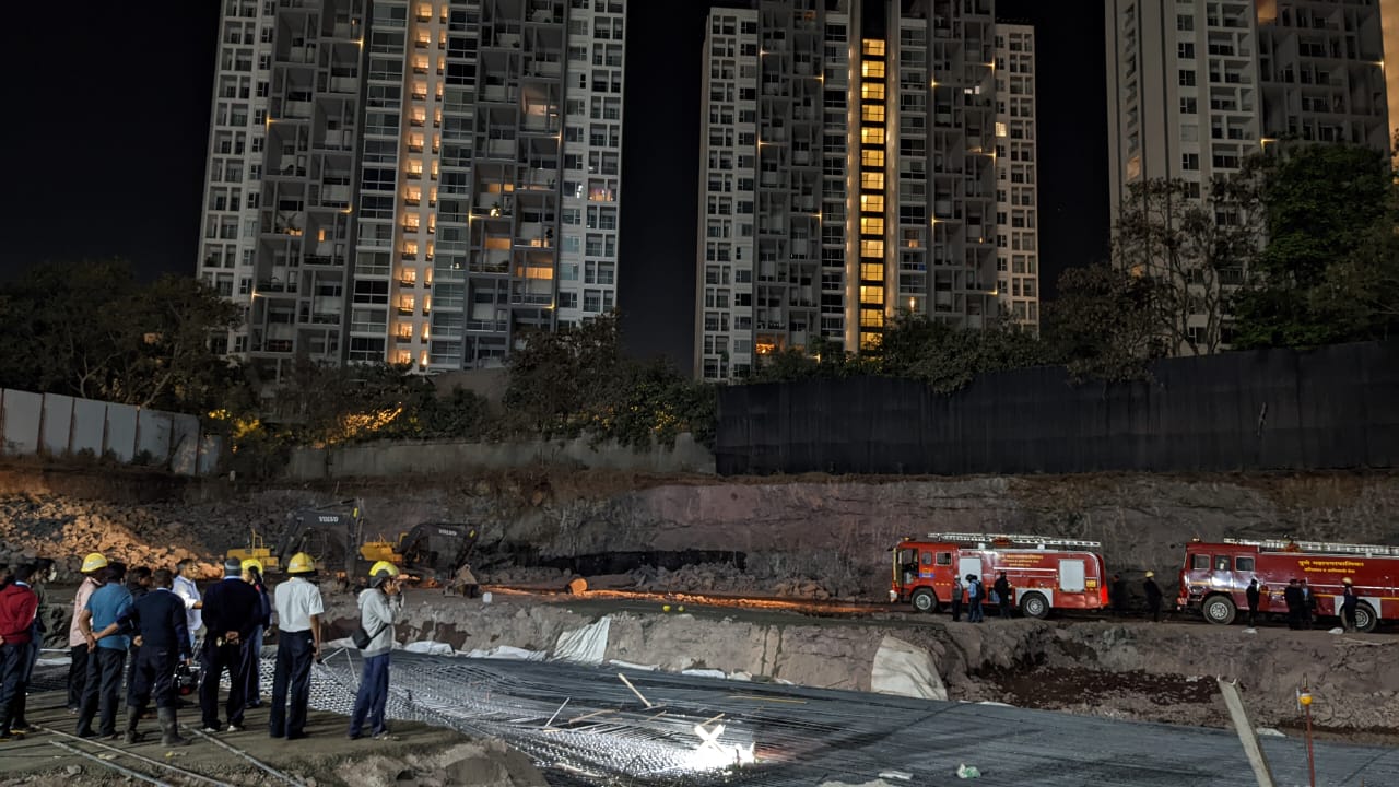 Fire brigade on spot after a slab of an under construction building collapsed in Yerwada, Pune. (HT Photo/Shankar Narayan) Fire brigade on spot after a slab of an under construction building collapsed in Yerwada, Pune. (HT Photo/Shankar Narayan)